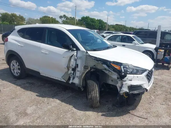 KM8J23A40LU202931 2020 HYUNDAI TUCSON - Image 1