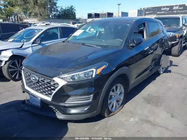 KM8J23A40MU295225 2021 HYUNDAI TUCSON - Image 2