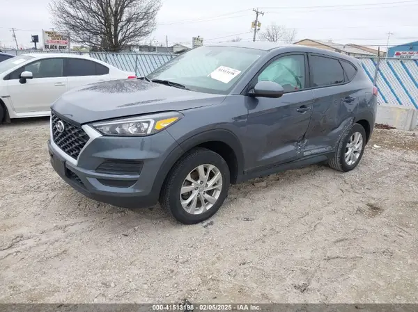 KM8J23A40MU299596 2021 HYUNDAI TUCSON - Image 2