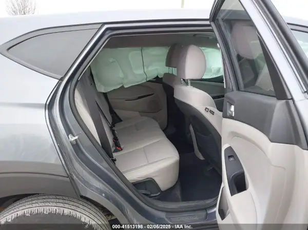 KM8J23A40MU299596 2021 HYUNDAI TUCSON - Image 8
