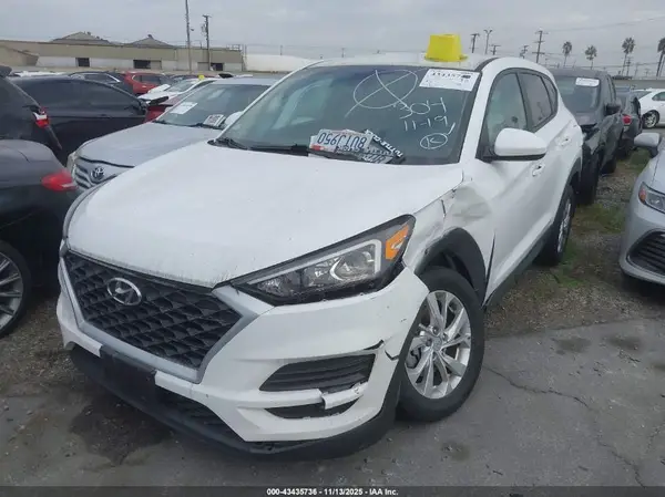 KM8J23A40MU326876 2021 HYUNDAI TUCSON - Image 2