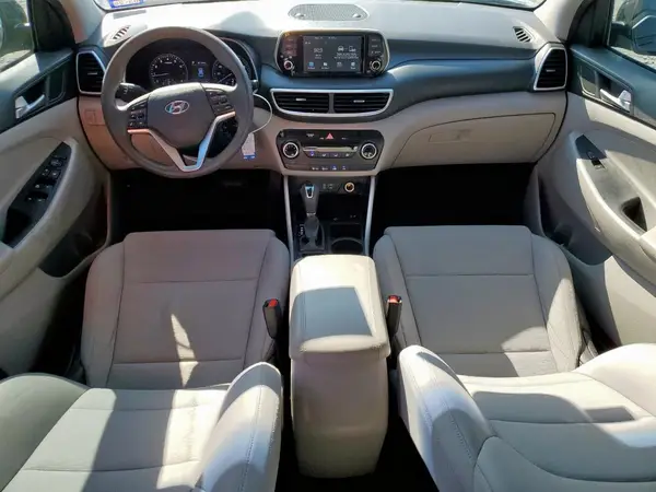 KM8J23A40MU392232 2021 HYUNDAI TUCSON - Image 8