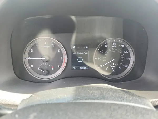 KM8J23A41GU023688 2016 HYUNDAI TUCSON - Image 8