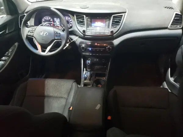 KM8J23A41GU042368 2016 HYUNDAI TUCSON - Image 8