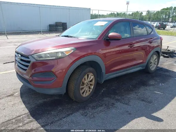 KM8J23A41GU082739 2016 HYUNDAI TUCSON - Image 2