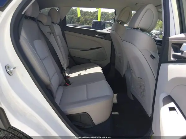 KM8J23A41GU091148 2016 HYUNDAI TUCSON - Image 8