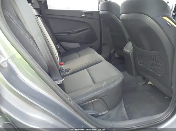 KM8J23A41GU116095 2016 HYUNDAI TUCSON - Image 8