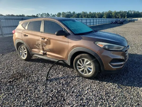 KM8J23A41GU136444 2016 HYUNDAI TUCSON - Image 1