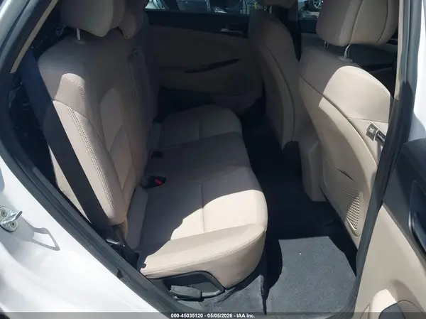 KM8J23A41GU146889 2016 HYUNDAI TUCSON - Image 8