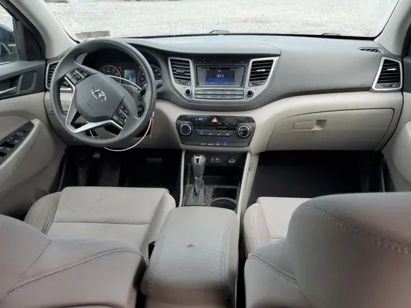 KM8J23A41GU190441 2016 HYUNDAI TUCSON - Image 8
