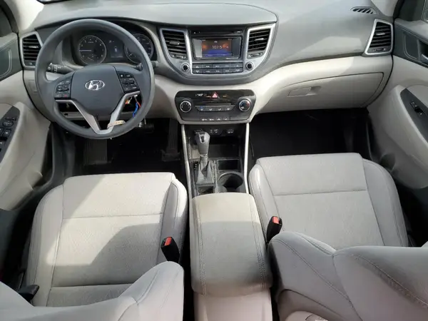 KM8J23A41HU265723 2017 HYUNDAI TUCSON - Image 8