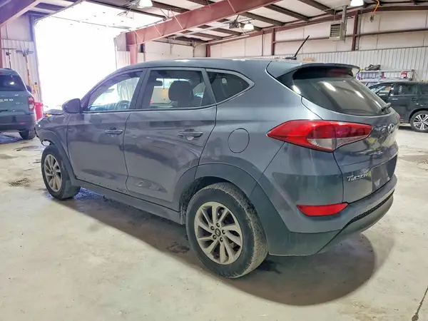 KM8J23A41HU301328 2017 HYUNDAI TUCSON - Image 2
