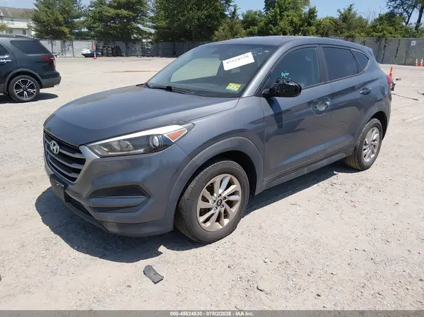 KM8J23A41HU303144 2017 HYUNDAI TUCSON - Image 2