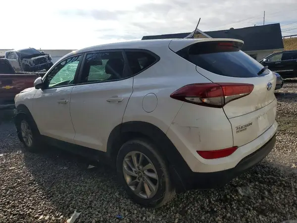 KM8J23A41HU386462 2017 HYUNDAI TUCSON - Image 2