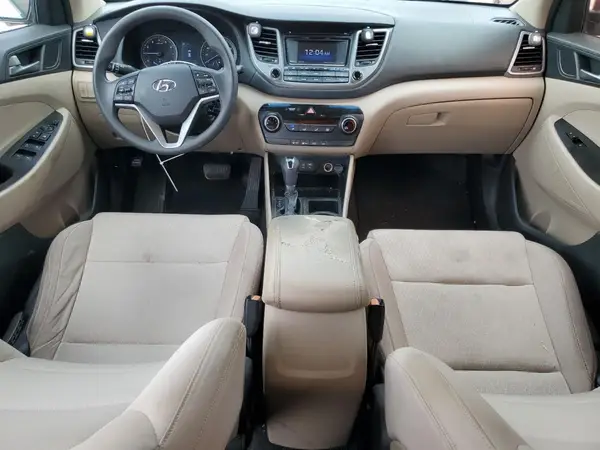 KM8J23A41HU389992 2017 HYUNDAI TUCSON - Image 8