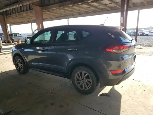 KM8J23A41HU525585 2017 HYUNDAI TUCSON - Image 2