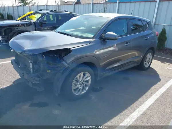KM8J23A41HU535520 2017 HYUNDAI TUCSON - Image 2