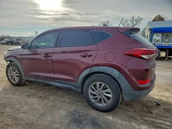 KM8J23A41HU539549 2017 HYUNDAI TUCSON - Image 2