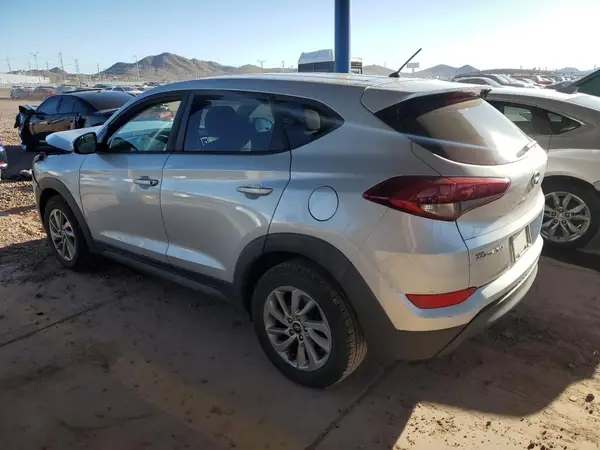 KM8J23A41JU619231 2018 HYUNDAI TUCSON - Image 2