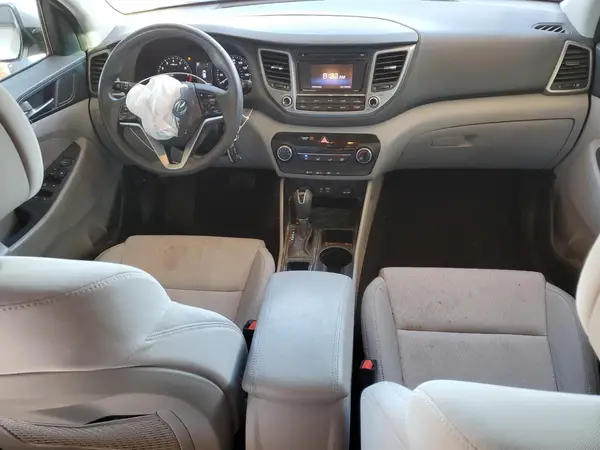 KM8J23A41JU619231 2018 HYUNDAI TUCSON - Image 8