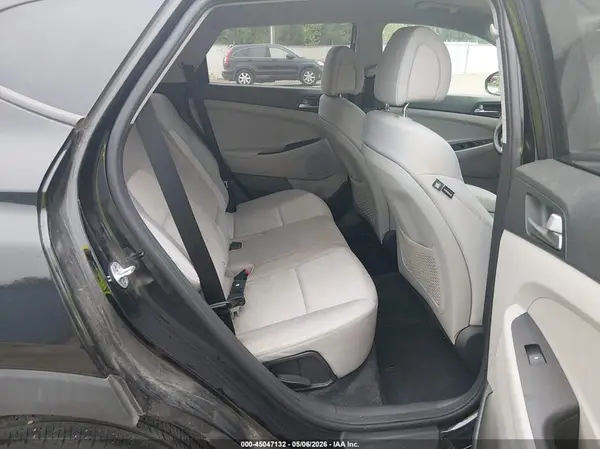 KM8J23A41JU634103 2018 HYUNDAI TUCSON - Image 8