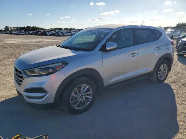 KM8J23A41JU670857 2018 HYUNDAI TUCSON - Image 1