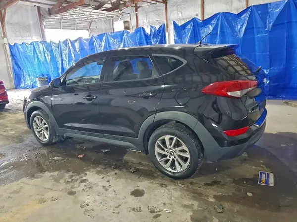 KM8J23A41JU764382 2018 HYUNDAI TUCSON - Image 2