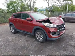 KM8J23A41JU785782 2018 HYUNDAI TUCSON