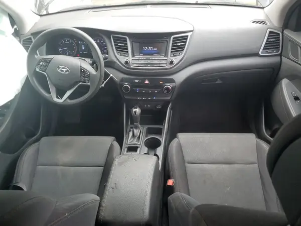 KM8J23A41JU812236 2018 HYUNDAI TUCSON - Image 8