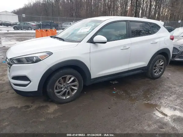 KM8J23A41JU814259 2018 HYUNDAI TUCSON - Image 2