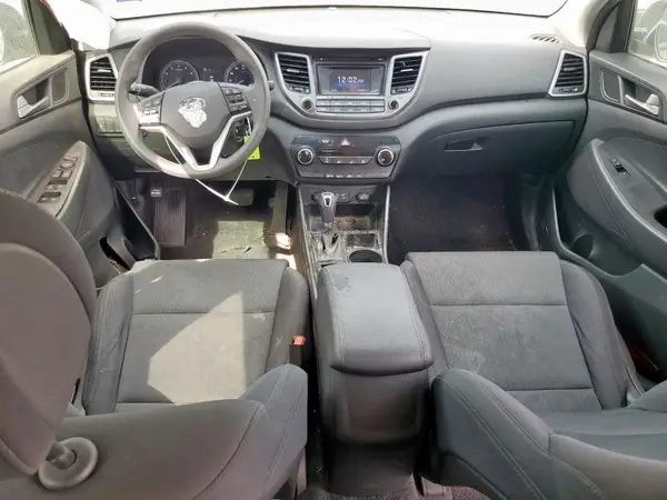 KM8J23A41JU814407 2018 HYUNDAI TUCSON - Image 8