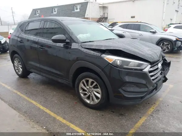 KM8J23A41JU832521 2018 HYUNDAI TUCSON - Image 1