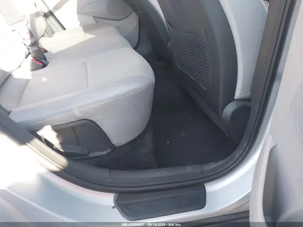 KM8J23A41KU052763 2019 HYUNDAI TUCSON - Image 8