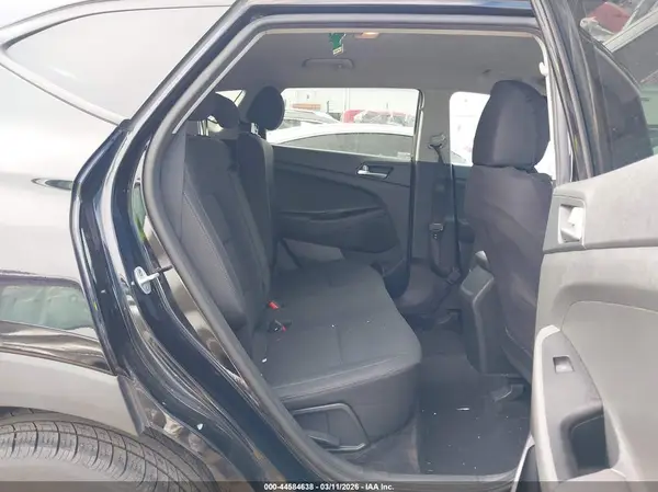 KM8J23A41KU055453 2019 HYUNDAI TUCSON - Image 8