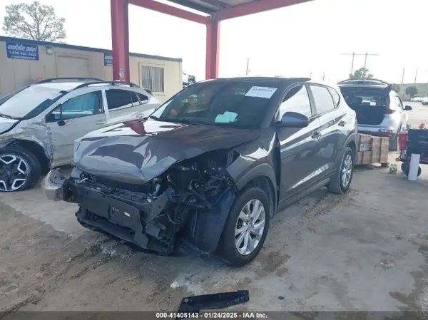 KM8J23A41KU059132 2019 HYUNDAI TUCSON - Image 2