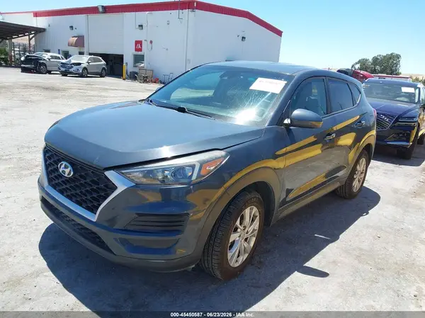 KM8J23A41KU859803 2019 HYUNDAI TUCSON - Image 2
