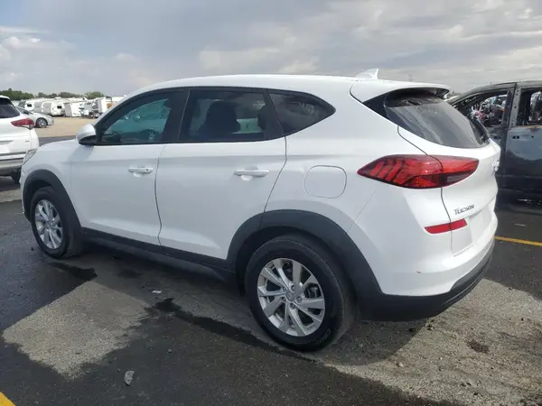 KM8J23A41KU867805 2019 HYUNDAI TUCSON - Image 2