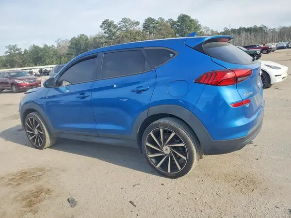 KM8J23A41KU883986 2019 HYUNDAI TUCSON - Image 2