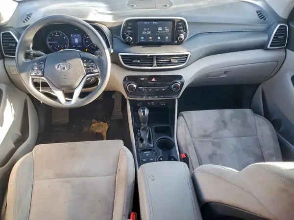 KM8J23A41KU886046 2019 HYUNDAI TUCSON - Image 8