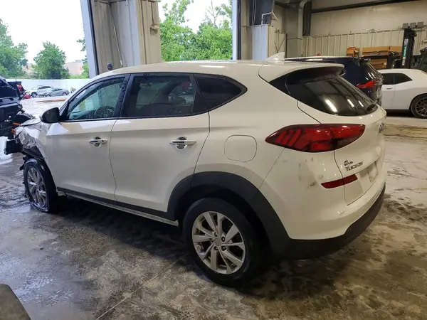 KM8J23A41KU899010 2019 HYUNDAI TUCSON - Image 2