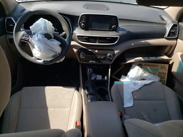 KM8J23A41KU915867 2019 HYUNDAI TUCSON - Image 8