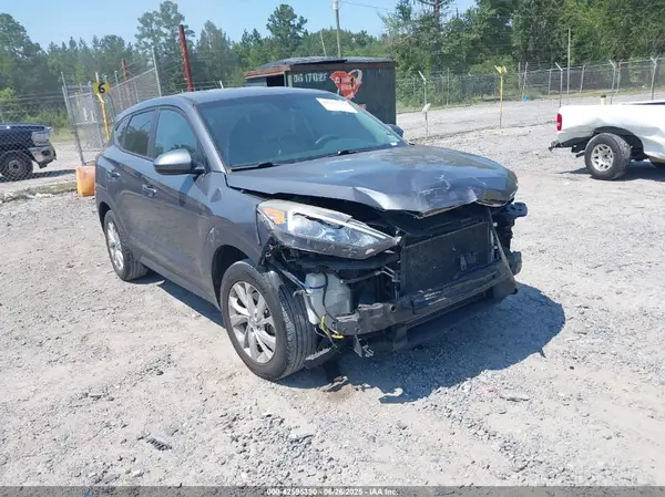 KM8J23A41KU921247 2019 HYUNDAI TUCSON - Image 1