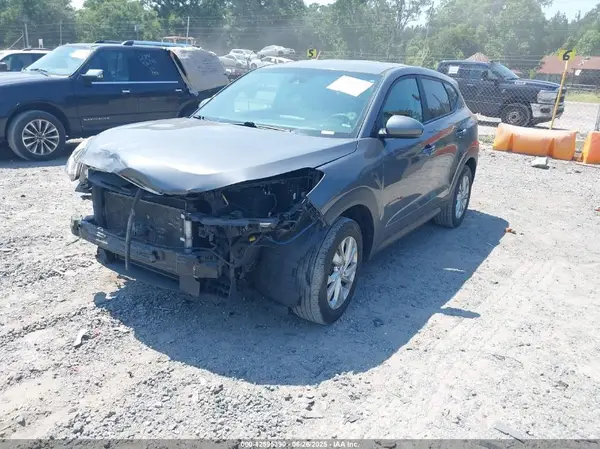 KM8J23A41KU921247 2019 HYUNDAI TUCSON - Image 2