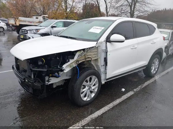 KM8J23A41KU922446 2019 HYUNDAI TUCSON - Image 2