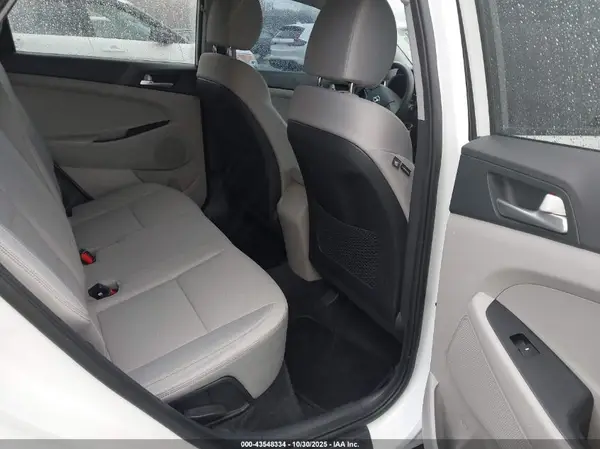 KM8J23A41KU922446 2019 HYUNDAI TUCSON - Image 8
