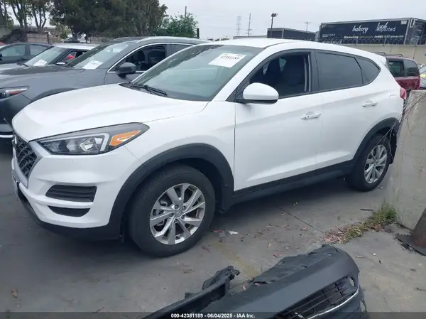 KM8J23A41KU961571 2019 HYUNDAI TUCSON - Image 2