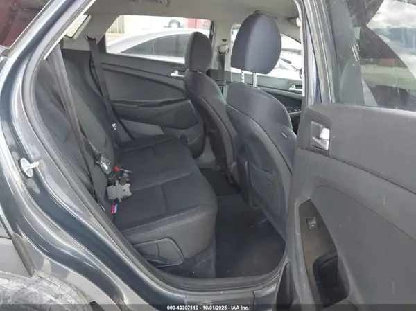 KM8J23A41KU969962 2019 HYUNDAI TUCSON - Image 8