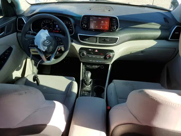 KM8J23A41KU972652 2019 HYUNDAI TUCSON - Image 8