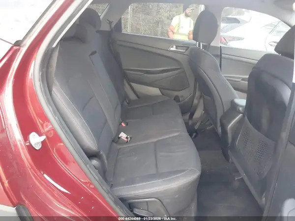KM8J23A41KU997857 2019 HYUNDAI TUCSON - Image 8