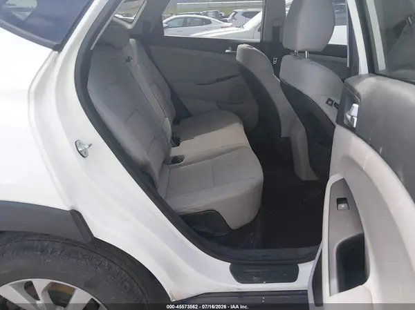 KM8J23A41LU085215 2020 HYUNDAI TUCSON - Image 8